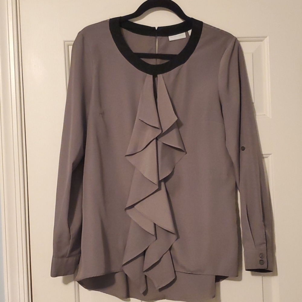 New York & Comoany gray blouse, size M